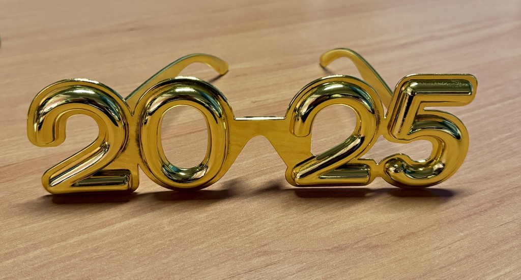 Lentes HNY 2025