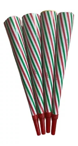 Corneta de cartón decorada